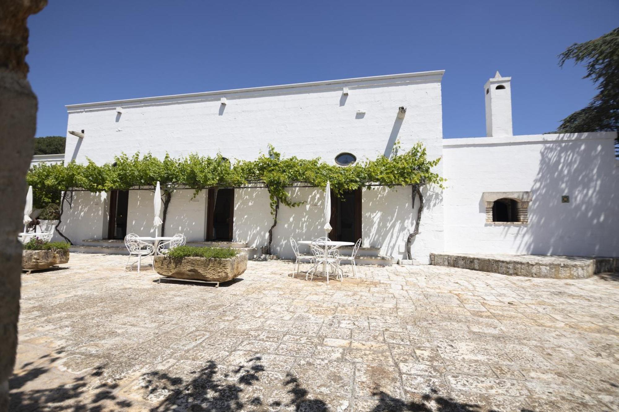 Masseria Palmo Франкавилла-Фонтана Экстерьер фото